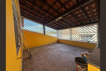 Varanda de casa à venda com 5 quartos, 260m² em Jardim Tupa, Barueri