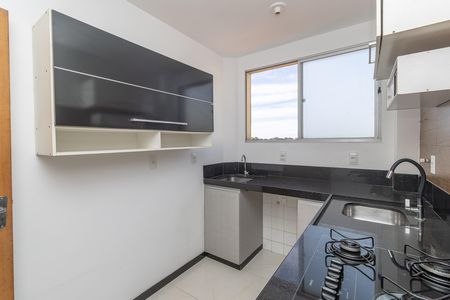Cozinha e Área de Serviço de apartamento à venda com 3 quartos, 60m² em Santa Amelia, Belo Horizonte