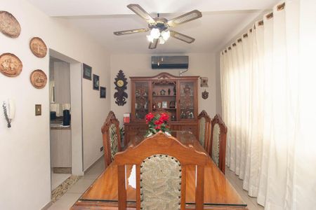 Sala de Jantar de casa à venda com 4 quartos, 210m² em Vila Mazzei, São Paulo