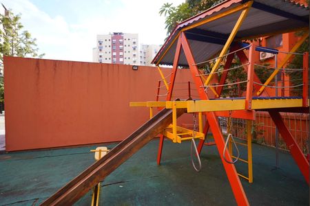 Área comum - Playground de apartamento para alugar com 3 quartos, 70m² em Chácara das Pedras, Porto Alegre