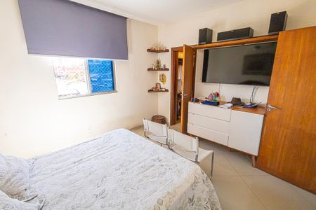 Quarto 4/ closet/ suite de apartamento à venda com 4 quartos, 190m² em Floramar, Belo Horizonte