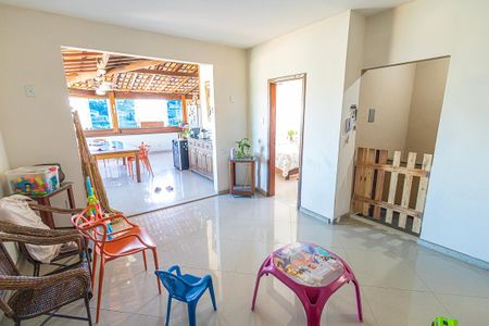 Sala cobertura de apartamento à venda com 4 quartos, 190m² em Floramar, Belo Horizonte