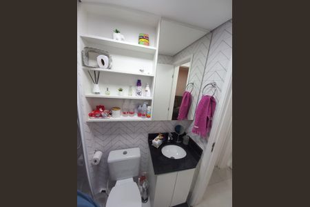 Banheiro de apartamento à venda com 2 quartos, 56m² em Vila Santa Maria, São Paulo