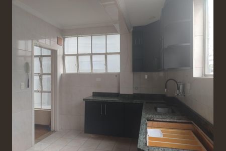 Cozinha de apartamento à venda com 2 quartos, 56m² em Vila Santa Maria, São Paulo
