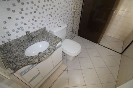 Banheiro de apartamento para alugar com 3 quartos, 90m² em Vila Adyana, São José dos Campos