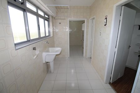 Área de Serviço de apartamento para alugar com 3 quartos, 90m² em Vila Adyana, São José dos Campos