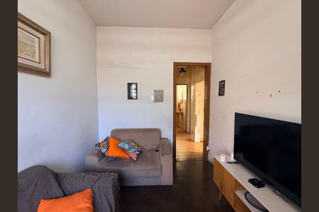 Sala de casa à venda com 5 quartos, 300m² em Carlos Prates, Belo Horizonte