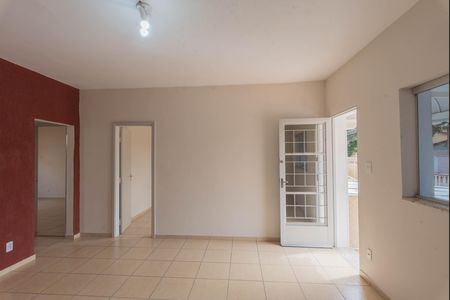 Sala de casa para alugar com 2 quartos, 103m² em São Bernardo, Campinas