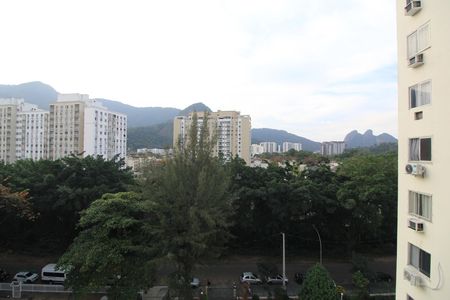 Quarto 1 - Vista de apartamento para alugar com 2 quartos, 48m² em Camorim, Rio de Janeiro