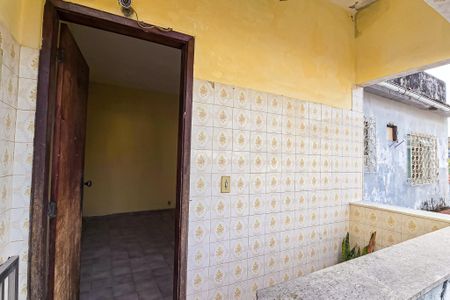 Entrada de casa para alugar com 2 quartos, 75m² em Piedade, Rio de Janeiro
