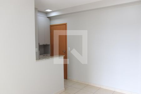 Sala de apartamento para alugar com 2 quartos, 62m² em Setor Goiânia 2, Goiânia