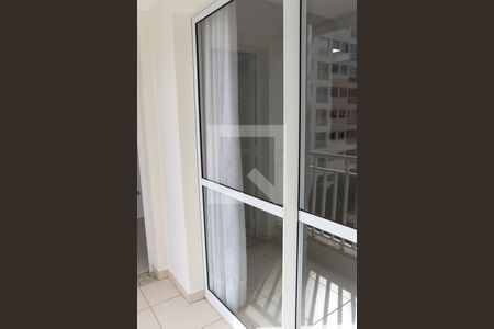 Sacada de apartamento para alugar com 2 quartos, 62m² em Setor Goiânia 2, Goiânia