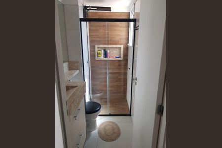 Apartamento à venda com 51m², 2 quartos e 1 vaga Apartamento à venda com 51m², 2 quartos e 1 vagaBanheiro