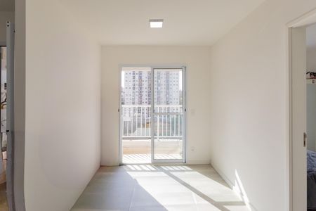 Sala de apartamento à venda com 2 quartos, 42m² em Vila Isa, São Paulo