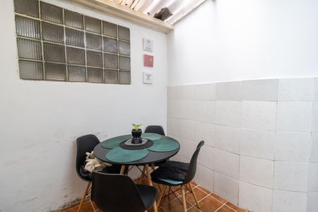 Cozinha de apartamento para alugar com 3 quartos, 87m² em Menino Deus, Porto Alegre