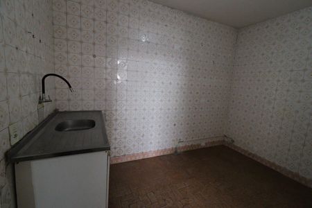Cozinha de casa para alugar com 2 quartos, 70m² em Cidade Ademar, São Paulo