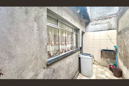 Área de Serviço de casa à venda com 4 quartos, 171m² em Jardim Presidente Dutra, Guarulhos