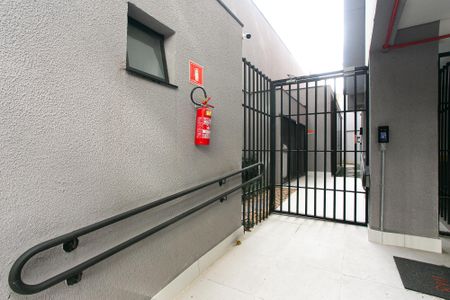 Área Comum - Rampa de Acesso de apartamento para alugar com 1 quarto, 26m² em Lapa, São Paulo