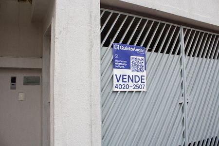 Fachada de casa de condomínio à venda com 3 quartos, 175m² em Vila Elvira, São Paulo