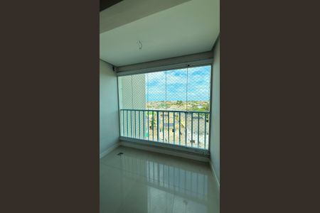 Varanda de apartamento para alugar com 3 quartos, 71m² em Itapuã, Salvador