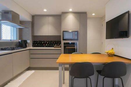 Cozinha de apartamento à venda com 1 quarto, 157m² em Jardim das Perdizes, São Paulo