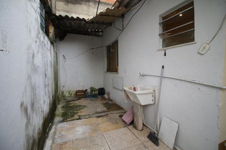 Área de Serviço de casa para alugar com 2 quartos, 40m² em Taquara, Rio de Janeiro