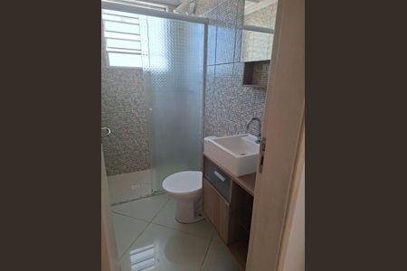 Banheiro de apartamento para alugar com 2 quartos, 49m² em Planalto, São Bernardo do Campo