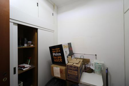 Quarto de Serviço de apartamento à venda com 4 quartos, 226m² em Santo Antônio, São Caetano do Sul