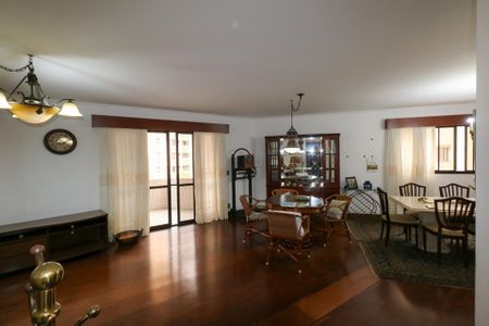 Apartamento à venda com 4 quartos, 226m² em Santo Antônio, São Caetano do Sul
