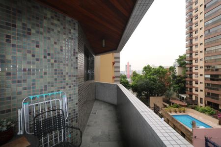Varanda da Sala de apartamento à venda com 4 quartos, 226m² em Santo Antônio, São Caetano do Sul