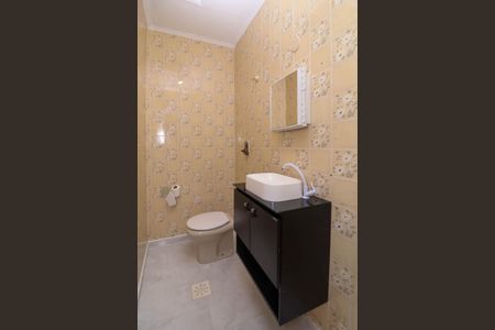 Banheiro de casa para alugar com 2 quartos, 95m² em Jardim Santa Rosa, Taboão da Serra