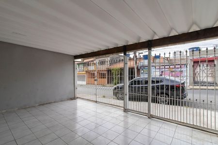 Garagem de casa para alugar com 2 quartos, 75m² em Jardim Moreira, Guarulhos