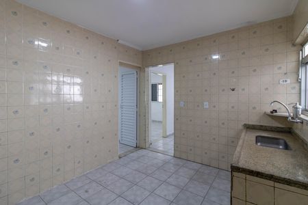 Cozinha de casa para alugar com 2 quartos, 75m² em Jardim Moreira, Guarulhos