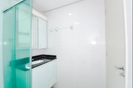 Banheiro de apartamento à venda com 2 quartos, 72m² em Jardim Testae, Guarulhos