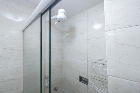 Banheiro de kitnet/studio à venda com 1 quarto, 20m² em Botafogo, Rio de Janeiro