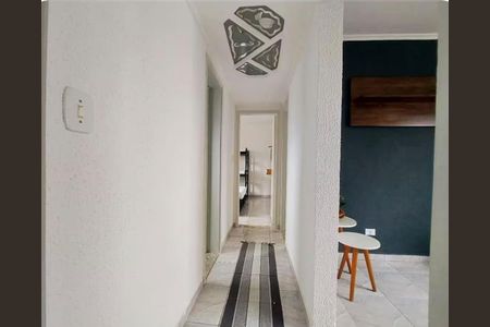 Corredor de apartamento para alugar com 2 quartos, 966m² em Parque Enseada, Guarujá