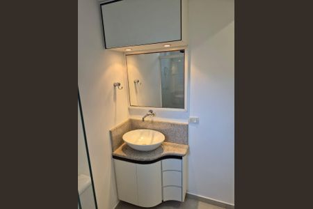 Banheiro de apartamento para alugar com 2 quartos, 56m² em Chacara Nossa Senhora do Bom Conselho, São Paulo