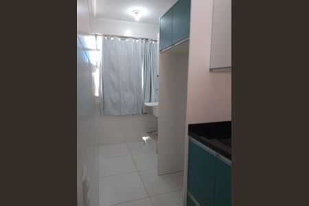 Área de serviço de apartamento para alugar com 2 quartos, 53m² em Navegantes, Porto Alegre