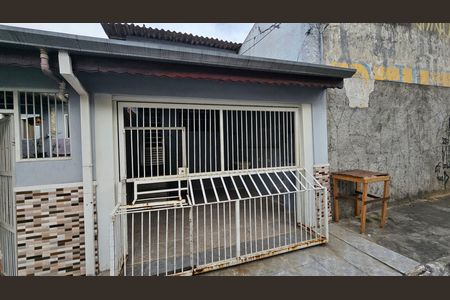 Casa para alugar com 1 quarto, 50m² em Vila Merces, Carapicuíba