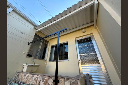 Área externa de casa para alugar com 3 quartos, 160m² em Vila Antonieta, São Paulo