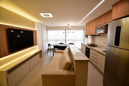 Sala de apartamento para alugar com 2 quartos, 64m² em Nova Campinas, Campinas