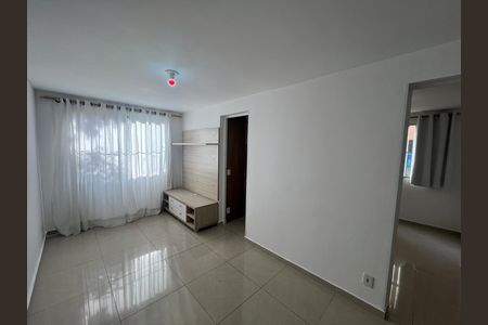Entrada de apartamento para alugar com 2 quartos, 45m² em Super Quadra Morumbi, São Paulo