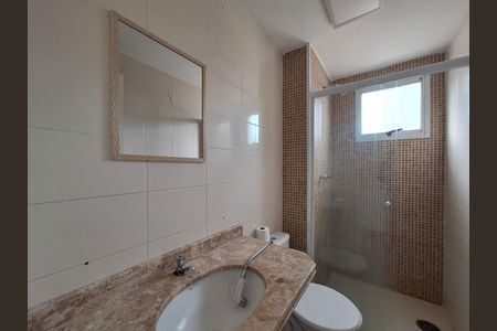Banheiro de kitnet/studio à venda com 2 quartos, 54m² em Vila Alzira, Santo André
