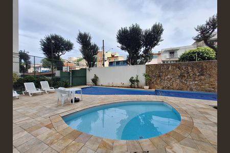 Piscina de kitnet/studio à venda com 2 quartos, 54m² em Vila Alzira, Santo André