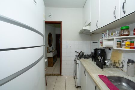 Apartamento à venda com 3 quartos, 58m² em Betânia, Belo Horizonte