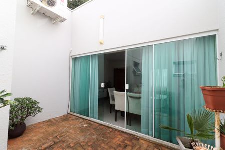 Casa à venda com 3 quartos, 121m² em Parque dos Pomares, Campinas