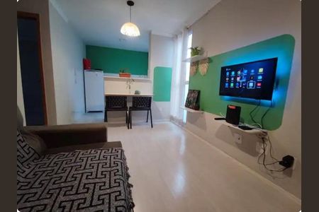 Sala de apartamento para alugar com 2 quartos, 40m² em Parque Santa Rosa, Suzano