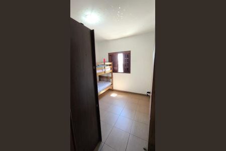 Quarto de casa à venda com 3 quartos, 186m² em Jardim Presidente Dutra, Guarulhos