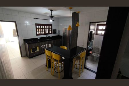 Cozinha de casa à venda com 3 quartos, 186m² em Jardim Presidente Dutra, Guarulhos