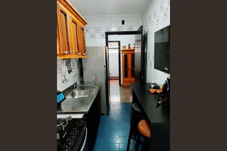 Cozinha de apartamento para alugar com 1 quarto, 44m² em Bom Fim, Porto Alegre
